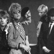 French Kiss - List pictures