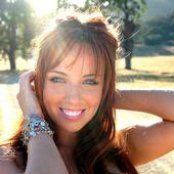 Rebecca Lynn Howard - List pictures