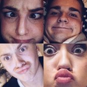 A*base - List pictures