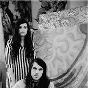 Cults - List pictures