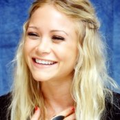 Mary-kate And Ashley Olsen - List pictures