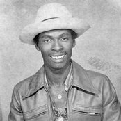 Leroy Smart - List pictures