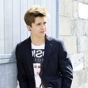 Ian Thomas - List pictures