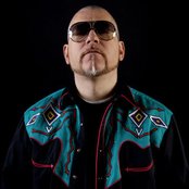 Everlast - List pictures