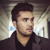 Bryan Finlay - List pictures