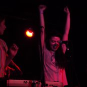 A Sunny Day In Glasgow - List pictures