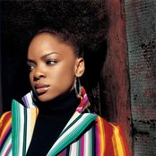 Leela James - List pictures