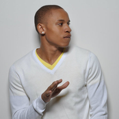 Rotimi - List pictures