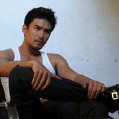 Christian Bautista - List pictures