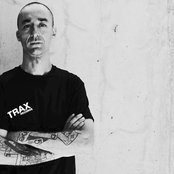 Eduardo De La Calle - List pictures