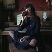 Nicole Atkins - List pictures