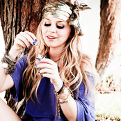 Colette Carr - List pictures