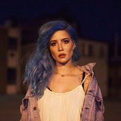 Halsey - List pictures