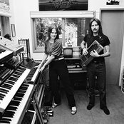 Emerald Web - List pictures