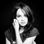 Gabrielle Aplin - List pictures