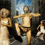 Rubberbandits - List pictures