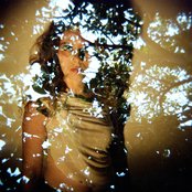 Jessie Jones - List pictures