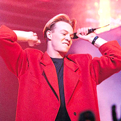 Jason Donovan - List pictures