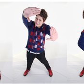 Leandro Buenno - List pictures