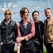 Walking Papers - List pictures