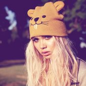 Hayley Kiyoko - List pictures