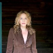 Amy Helm - List pictures