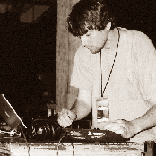 Loscil - List pictures