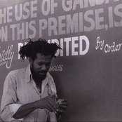 Glen Brown - List pictures