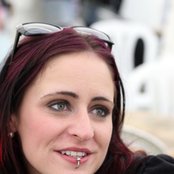 Lennon - List pictures