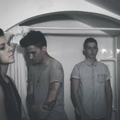 Pvris - List pictures