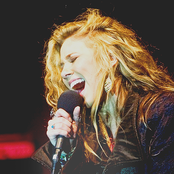 Haley Reinhart - List pictures