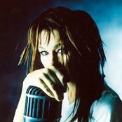 Lari White - List pictures