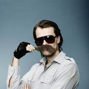 Kaada - List pictures