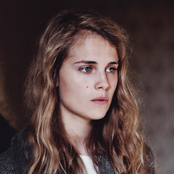 Marika Hackman - List pictures