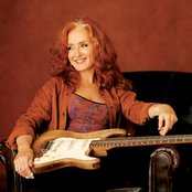 Bonnie Raitt - List pictures