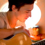 Asher Monroe - List pictures