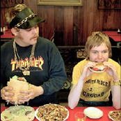 Junior Senior - List pictures