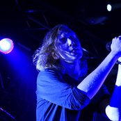 When Saints Go Machine - List pictures