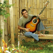 Armandinho - List pictures