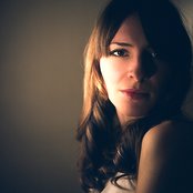 Olivia Broadfield - List pictures