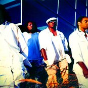 Shai - List pictures