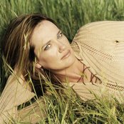 Alecia Nugent - List pictures