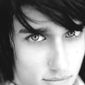 Teddy Geiger - List pictures