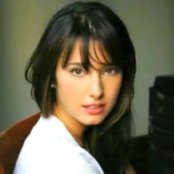 Tamar Kaprelian - List pictures