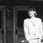 Diana Jones - List pictures