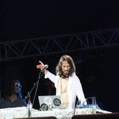 Amorphous Androgynous - List pictures