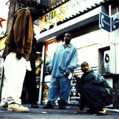 2pac & Outlawz - List pictures