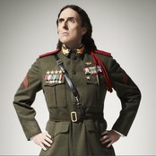 Weird Al Yankovic - List pictures