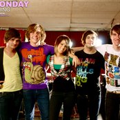 Hey Monday - List pictures