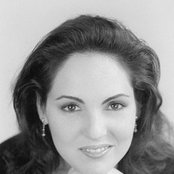 Arianna Zukerman - List pictures